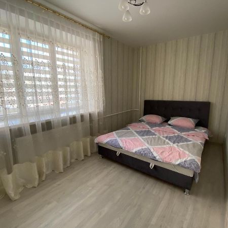 Cosy flat in the city centre 체르니히우 외부 사진