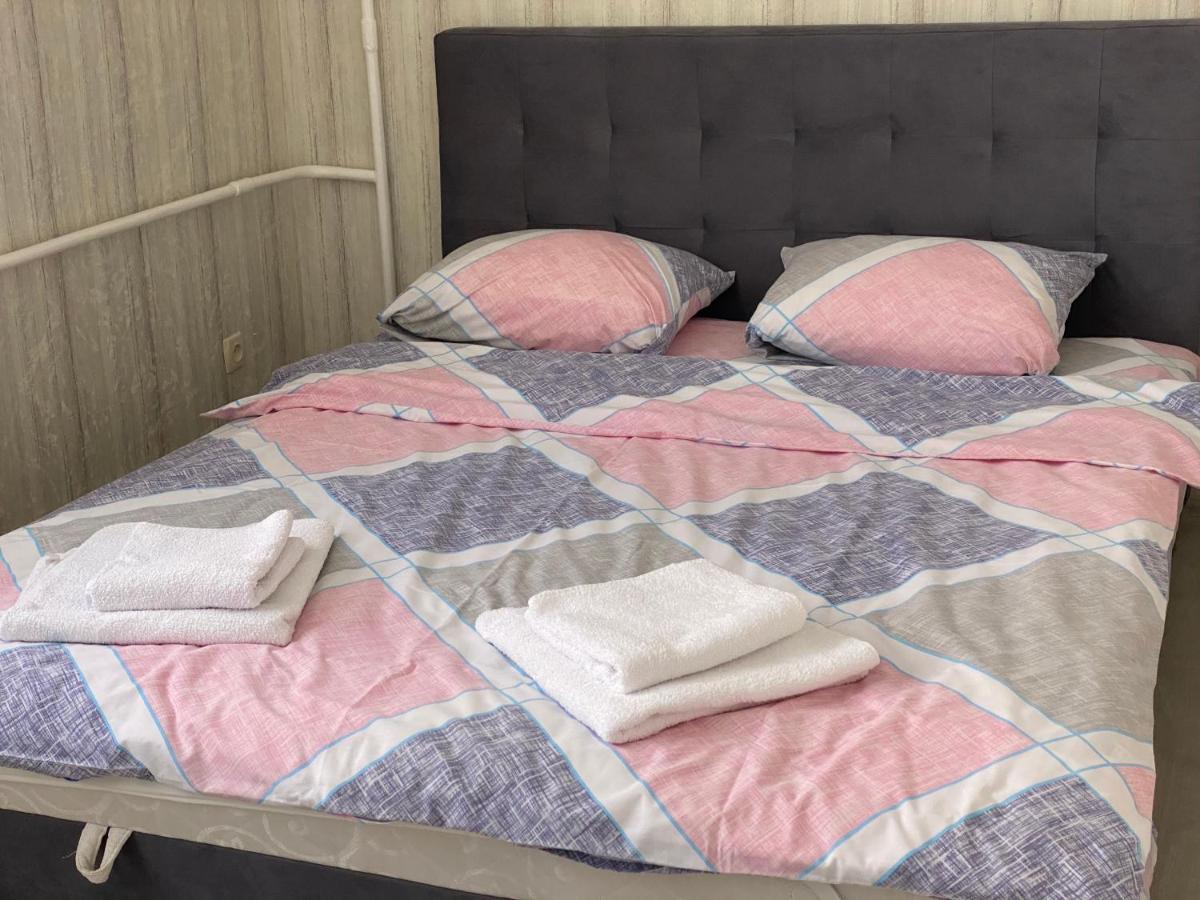Cosy flat in the city centre 체르니히우 외부 사진