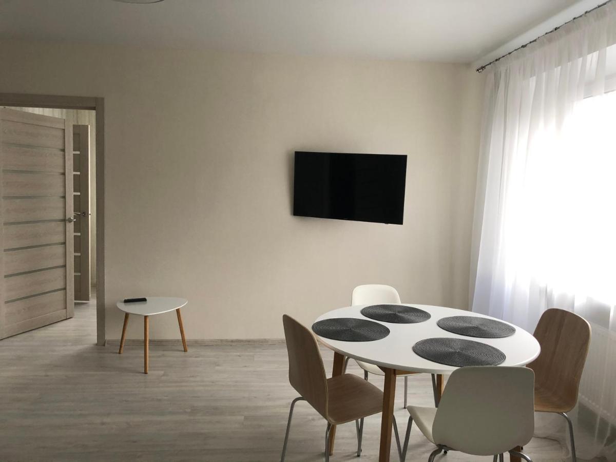 Cosy flat in the city centre 체르니히우 외부 사진
